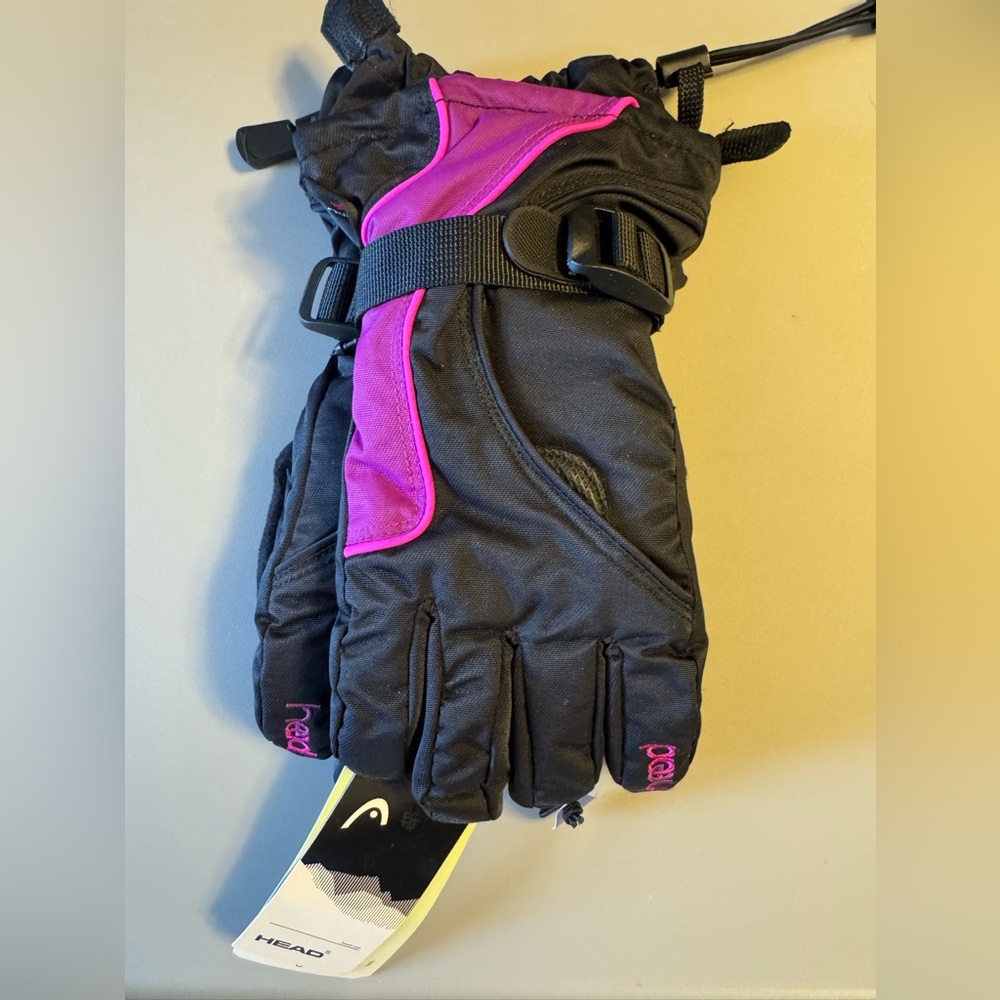 NWT Head Winter Gloves. Size L Fits 10-14 yrs old.